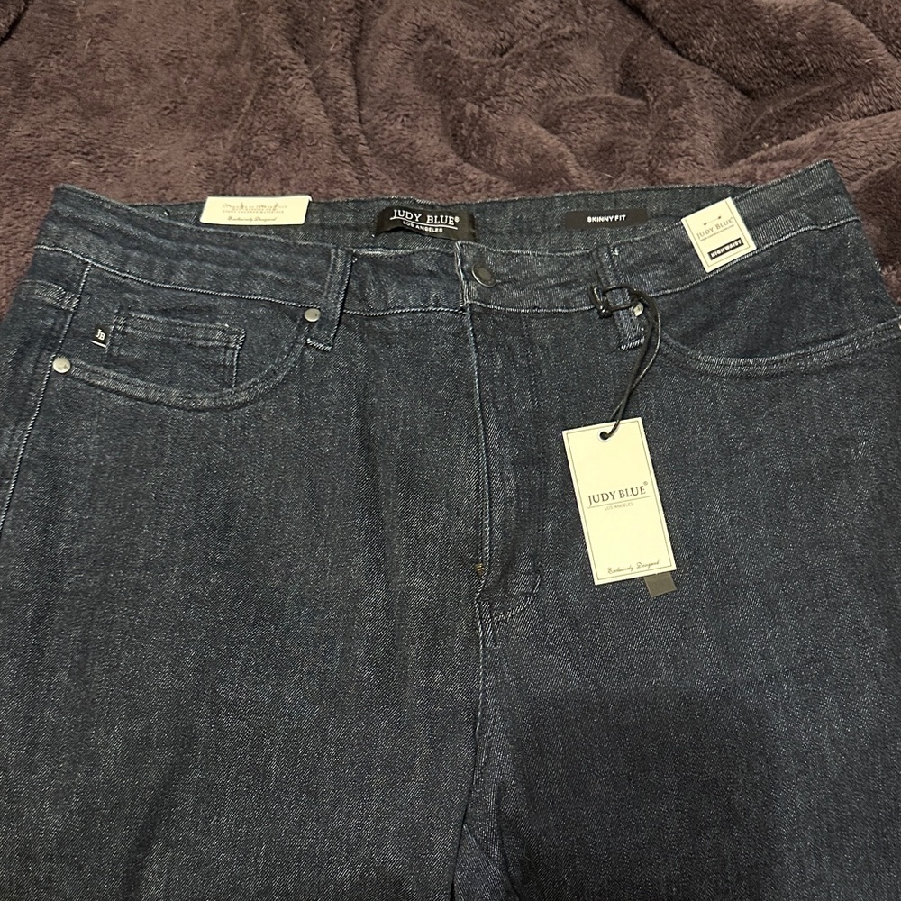 Judy Blue Women's Deep Indigo Skinny Jean- new with tags